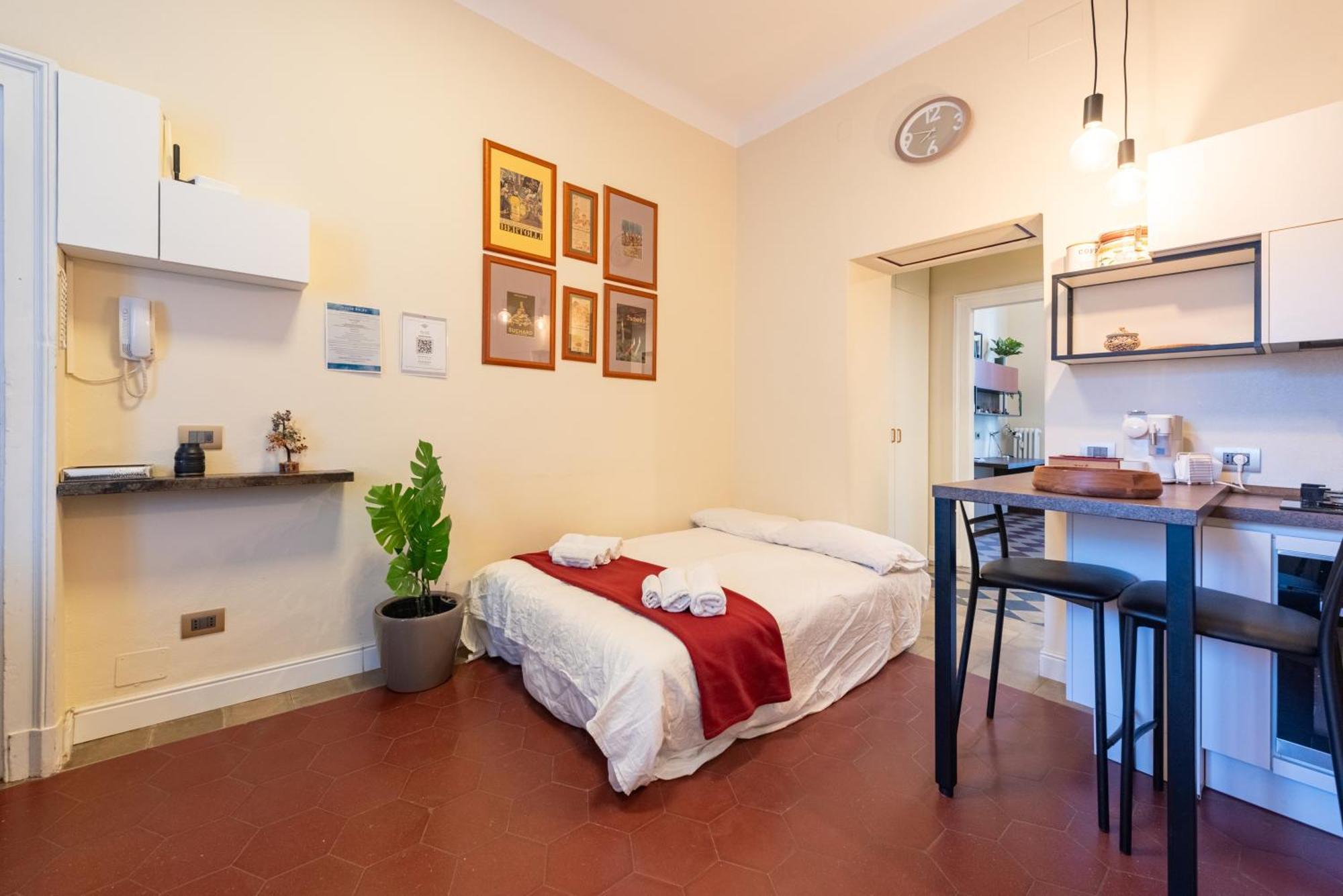 10' Duomo & Central Station Large Apartment Milan Bagian luar foto
